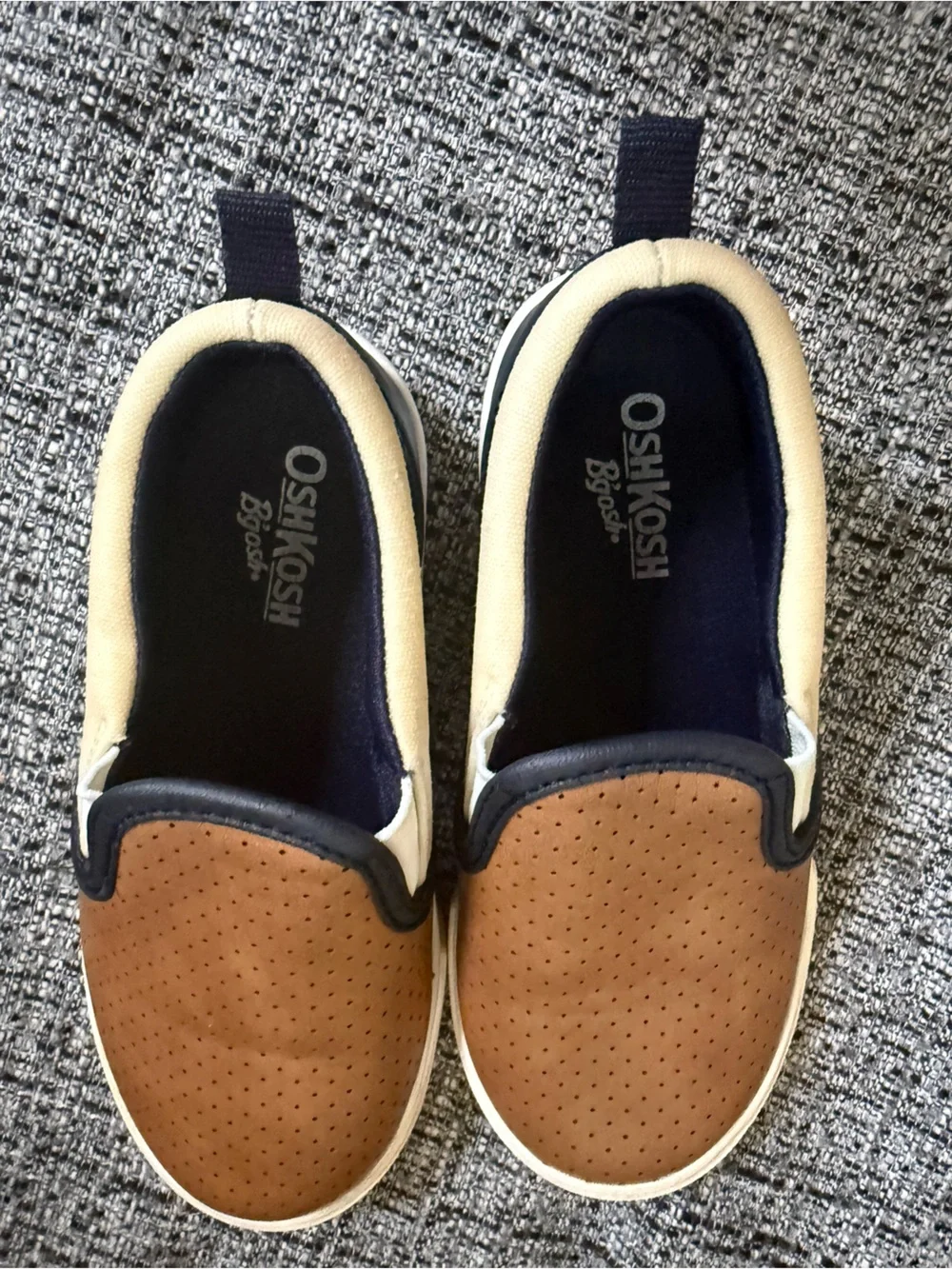 Slip-On kids Casual Shoes in Brown and Cream